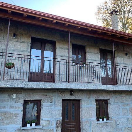 Casa Tio Herminio O Irixo Luaran gambar